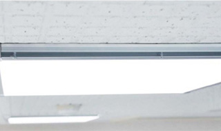 フラットパネル